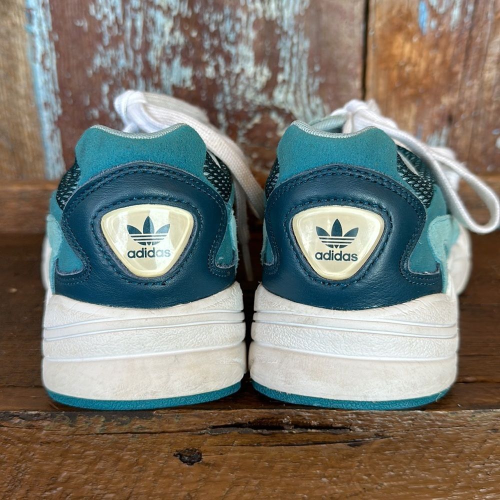 Adidas Women's Blue Falcon Chunky 90s Inspired Suede Sneakers Size 8 - Picture 8 of 13